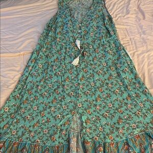 Elegant Floral Maxi Dress in Teal